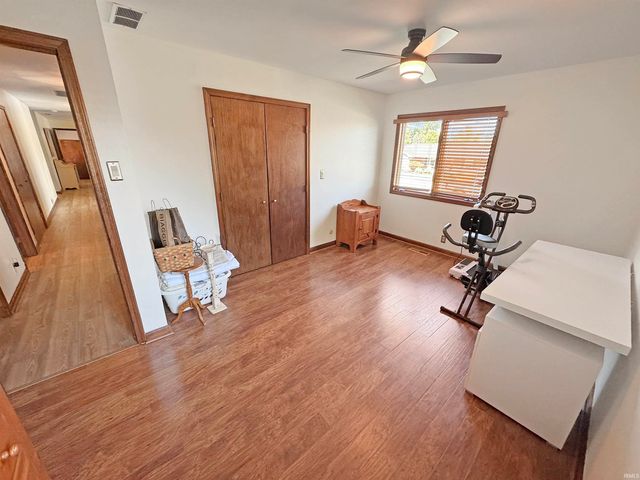 7711 Woodland Drive, Newburgh, IN 47630