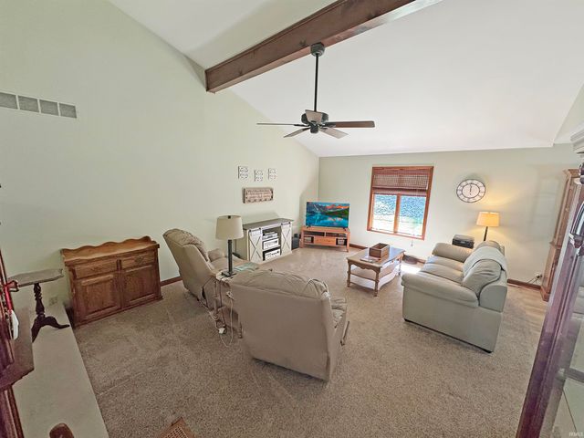 7711 Woodland Drive, Newburgh, IN 47630