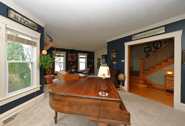 417 S Riverside Drive, Winamac, IN 46996