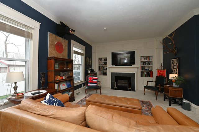 417 S Riverside Drive, Winamac, IN 46996