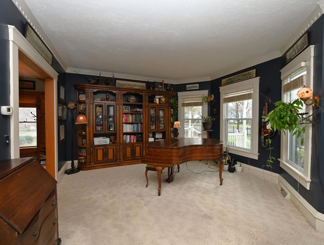 417 S Riverside Drive, Winamac, IN 46996