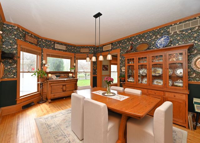 417 S Riverside Drive, Winamac, IN 46996