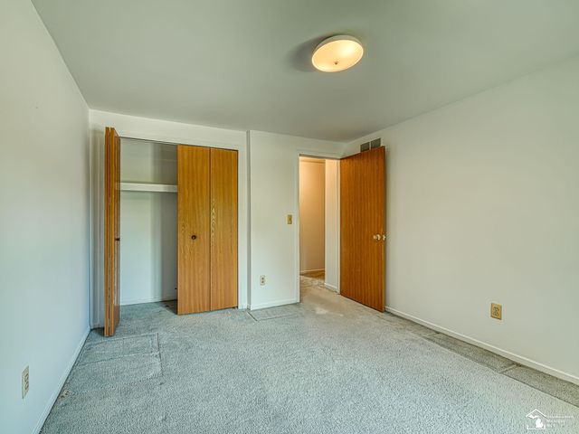 22262 Sherwood Lane, Brownstown Twp, MI 48134