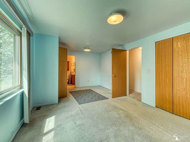 22262 Sherwood Lane, Brownstown Twp, MI 48134