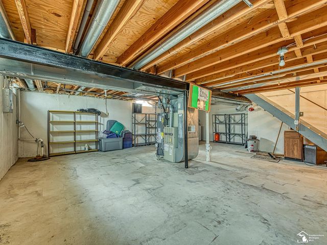 22262 Sherwood Lane, Brownstown Twp, MI 48134