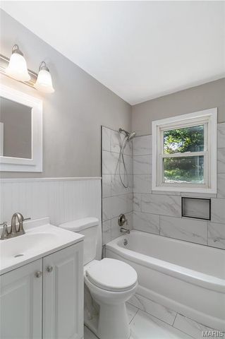 145 Chateau Drive, Florissant, MO 63031