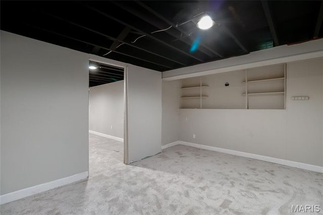145 Chateau Drive, Florissant, MO 63031