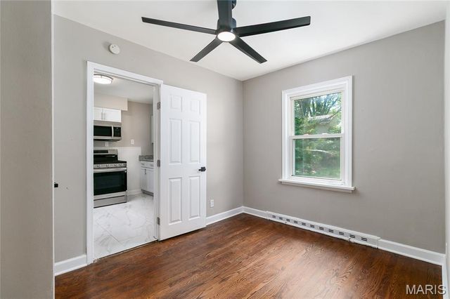 145 Chateau Drive, Florissant, MO 63031