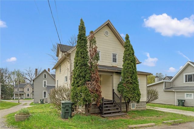 1308 Laiblin Place NE, Canton, OH 44705