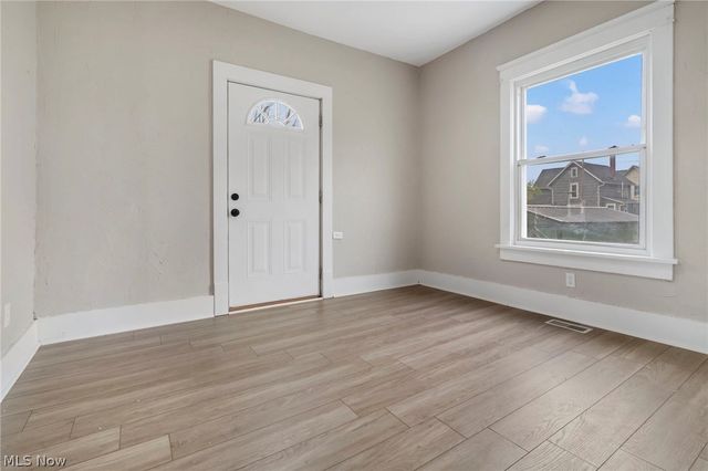 1308 Laiblin Place NE, Canton, OH 44705