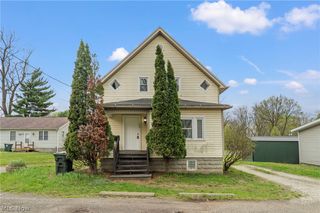 1308 Laiblin Place NE, Canton, OH 44705