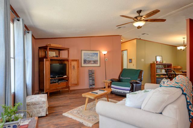 3 Glacier Lane, Edgewood, NM 87015