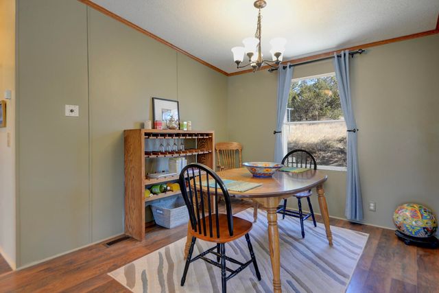 3 Glacier Lane, Edgewood, NM 87015