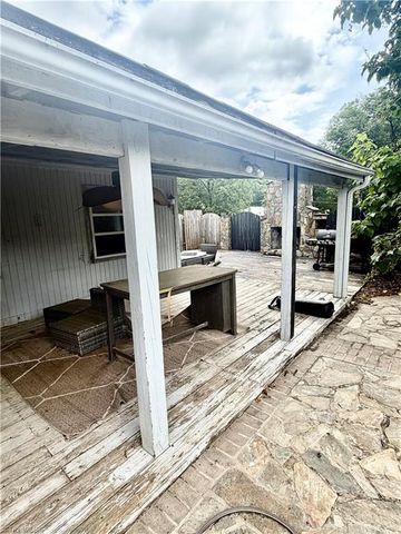 1004 Roach Street, Mayodan, NC 27027