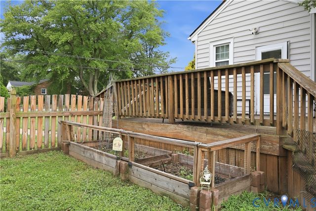 8077 Signal Hill Rd, Mechanicsville, VA 23111