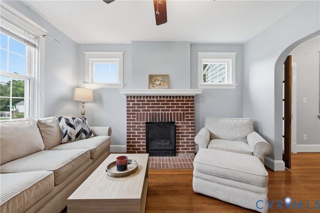 8077 Signal Hill Rd, Mechanicsville, VA 23111