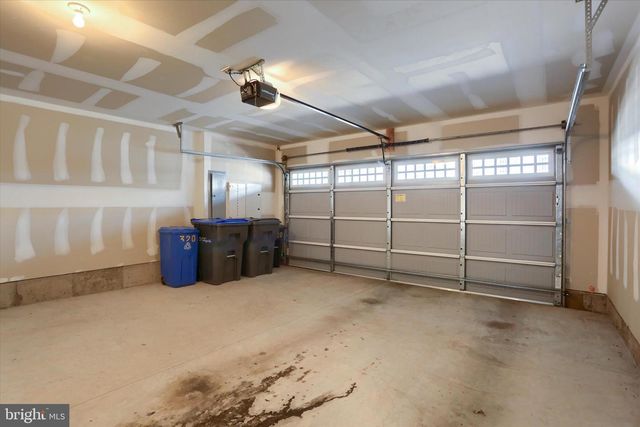320 WALNUT ST, Collegeville, PA 19426