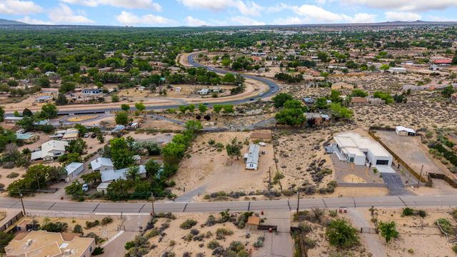 1167 Coronado Road, Corrales, NM 87048