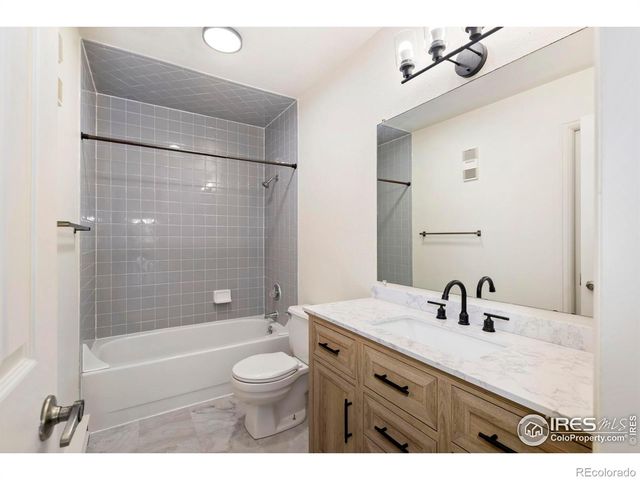 2828 Silverplume Drive R3, Fort Collins, CO 80526