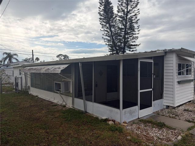 2051 ORANGE DRIVE, Holiday, FL 34691