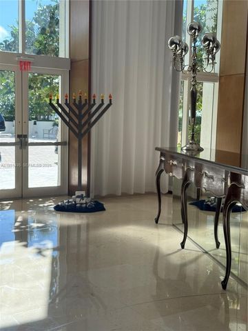 450 Alton Rd 2508, Miami Beach, FL 33139