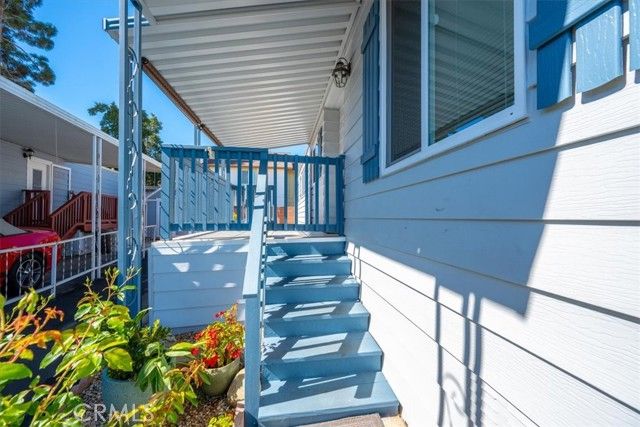 1701 Thornburg St, Santa Maria, CA 93458