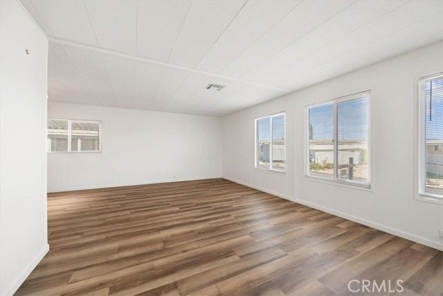 1701 Thornburg St, Santa Maria, CA 93458