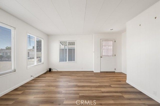 1701 Thornburg St, Santa Maria, CA 93458