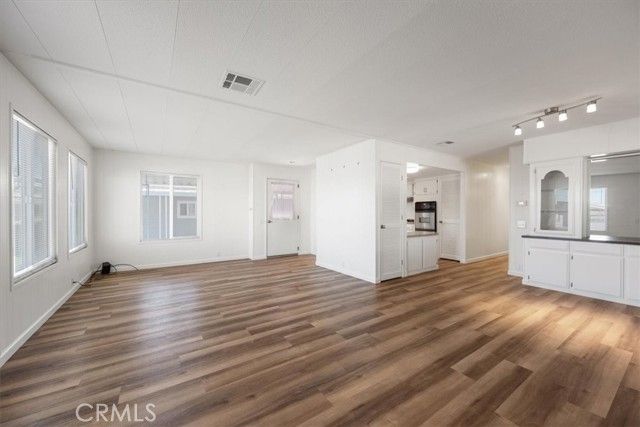 1701 Thornburg St, Santa Maria, CA 93458