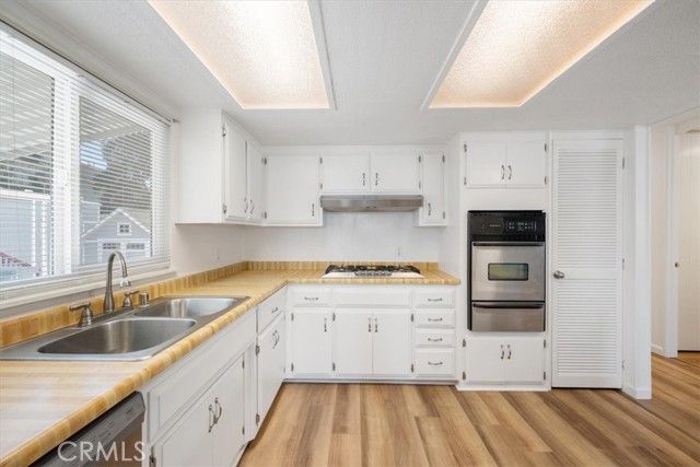 1701 Thornburg St, Santa Maria, CA 93458