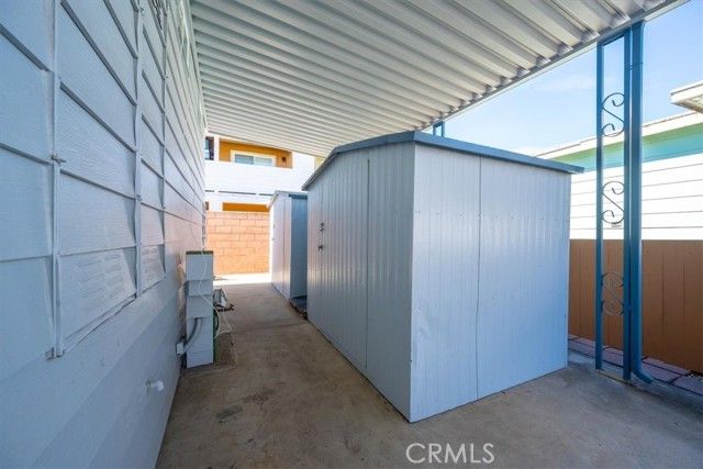 1701 Thornburg St, Santa Maria, CA 93458