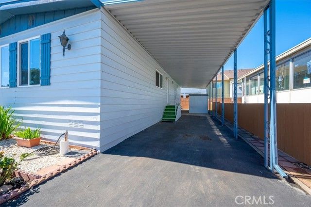 1701 Thornburg St, Santa Maria, CA 93458