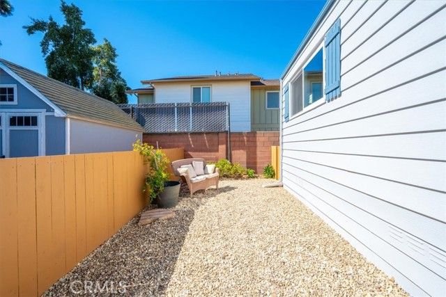 1701 Thornburg St, Santa Maria, CA 93458