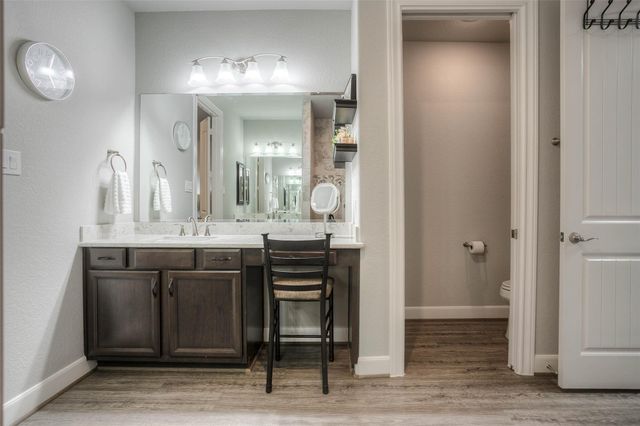 5757 Lakeside Villas Court, Conroe, TX 77304