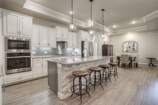 5757 Lakeside Villas Court, Conroe, TX 77304