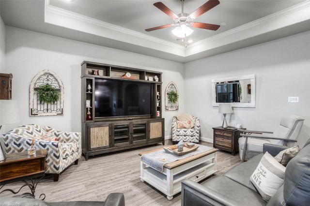 5757 Lakeside Villas Court, Conroe, TX 77304