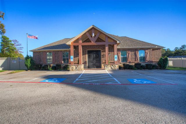 5757 Lakeside Villas Court, Conroe, TX 77304