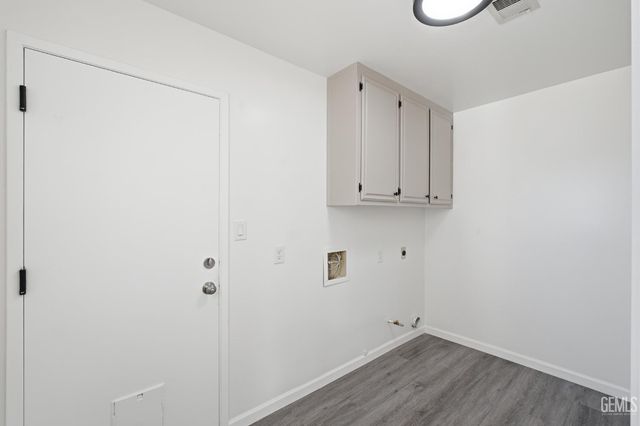 11108 Aimee Way, Bakersfield, CA 93312