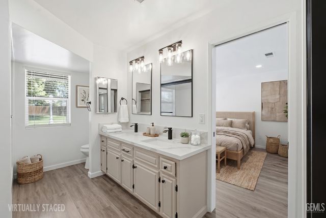 11108 Aimee Way, Bakersfield, CA 93312