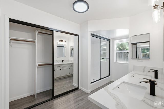 11108 Aimee Way, Bakersfield, CA 93312
