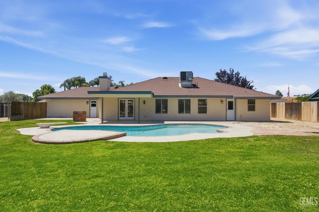 11108 Aimee Way, Bakersfield, CA 93312
