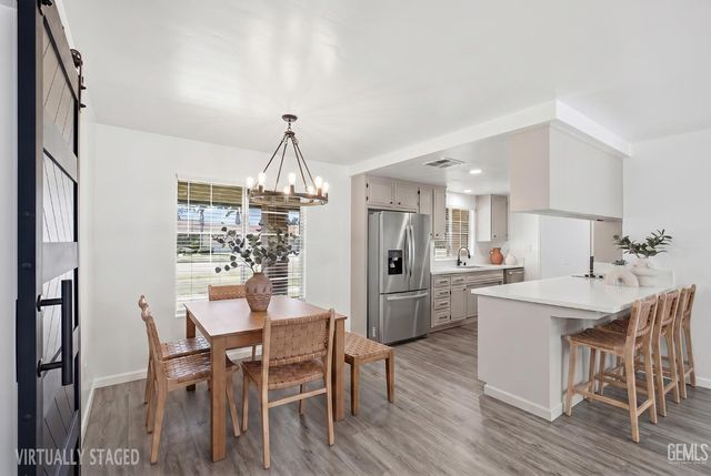 11108 Aimee Way, Bakersfield, CA 93312