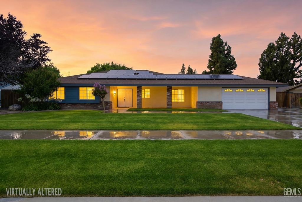 11108 Aimee Way, Bakersfield, CA 93312