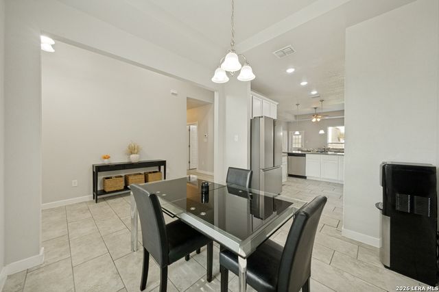 3511 HORIZON LK, San Antonio, TX 78222