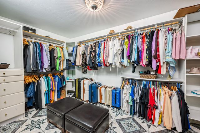 2032 E EUCLID Avenue, Phoenix, AZ 85042