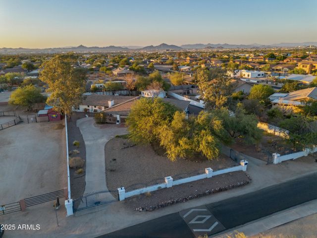 2032 E EUCLID Avenue, Phoenix, AZ 85042