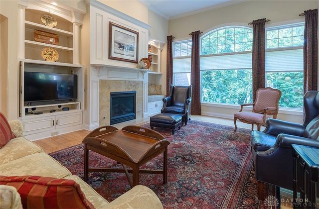 15 Aspen Woods Drive, Springboro, OH 45066