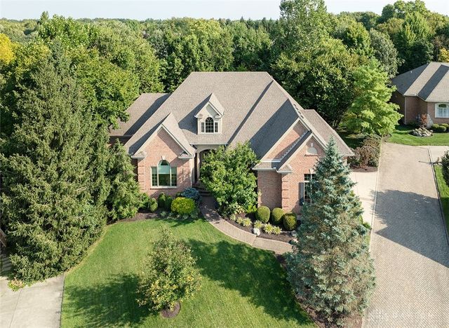 15 Aspen Woods Drive, Springboro, OH 45066