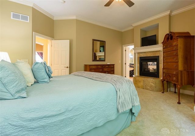 15 Aspen Woods Drive, Springboro, OH 45066