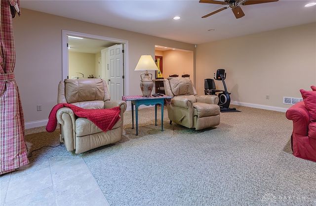 15 Aspen Woods Drive, Springboro, OH 45066
